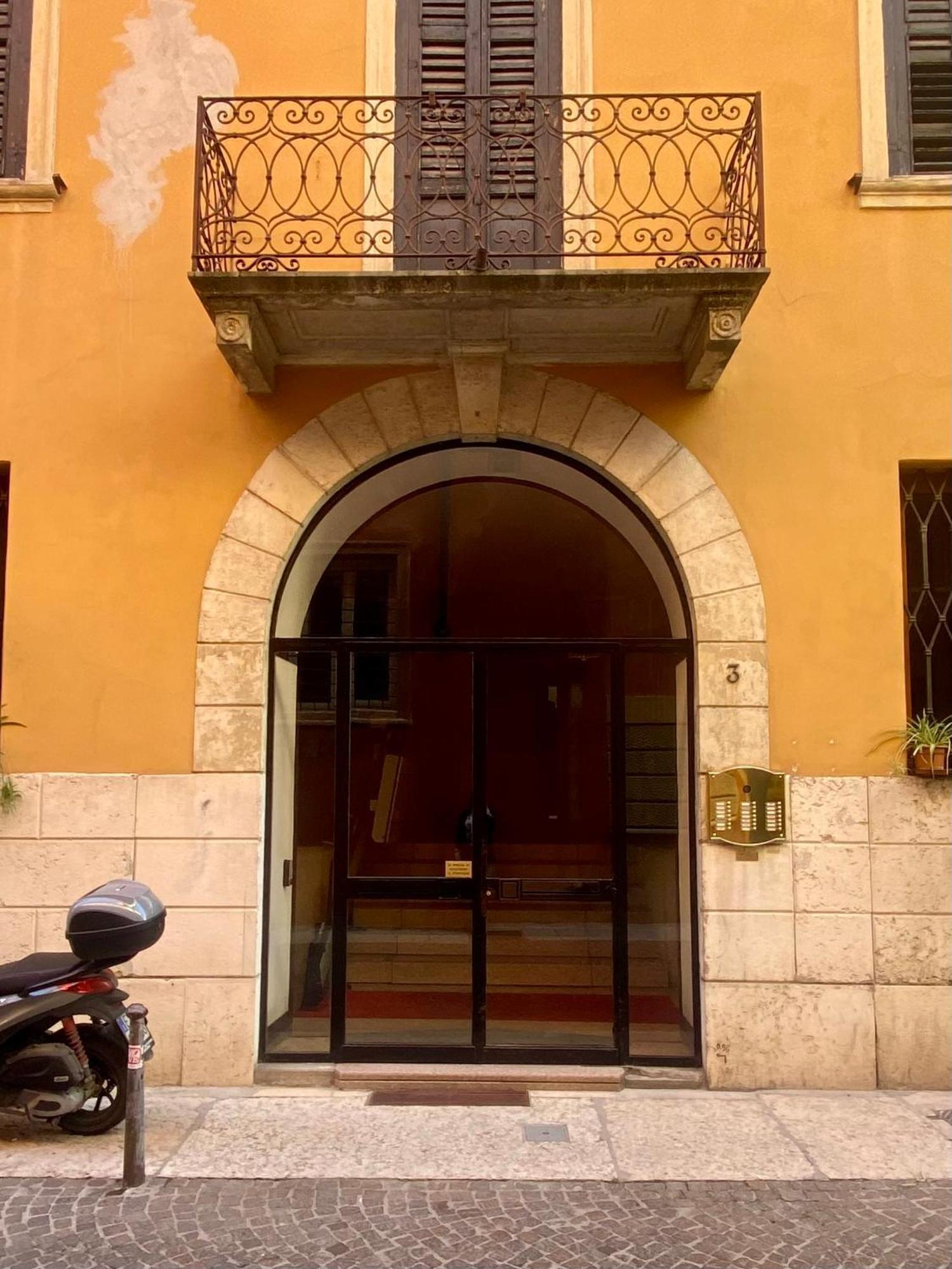 Casa Arnaldo Hotel Verona Exterior foto